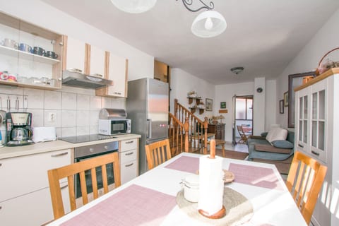 Apartment Grdelin - Unit 376302-13