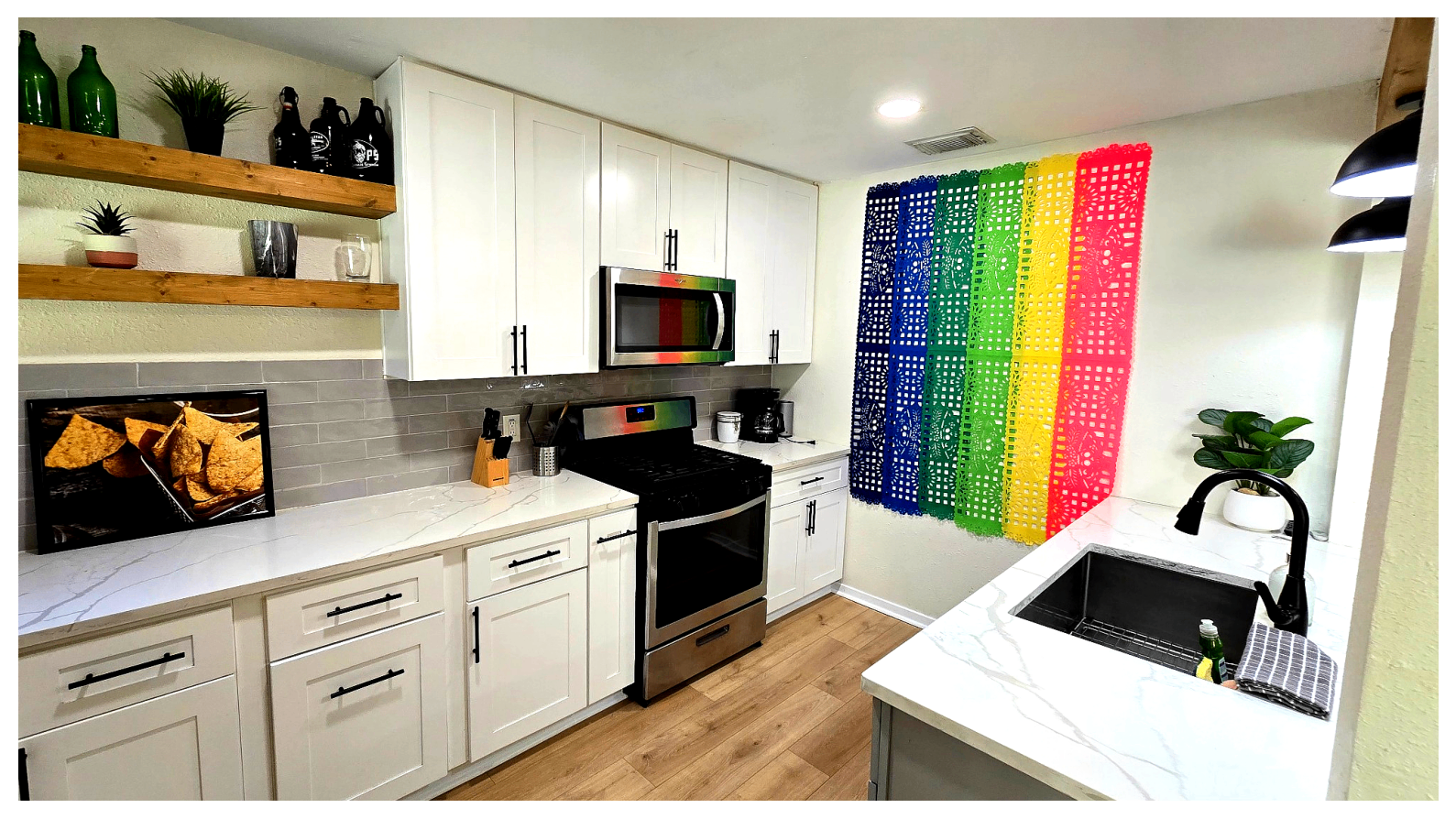 Join Us For A Fiesta! - Central San Antonio - Photo 7