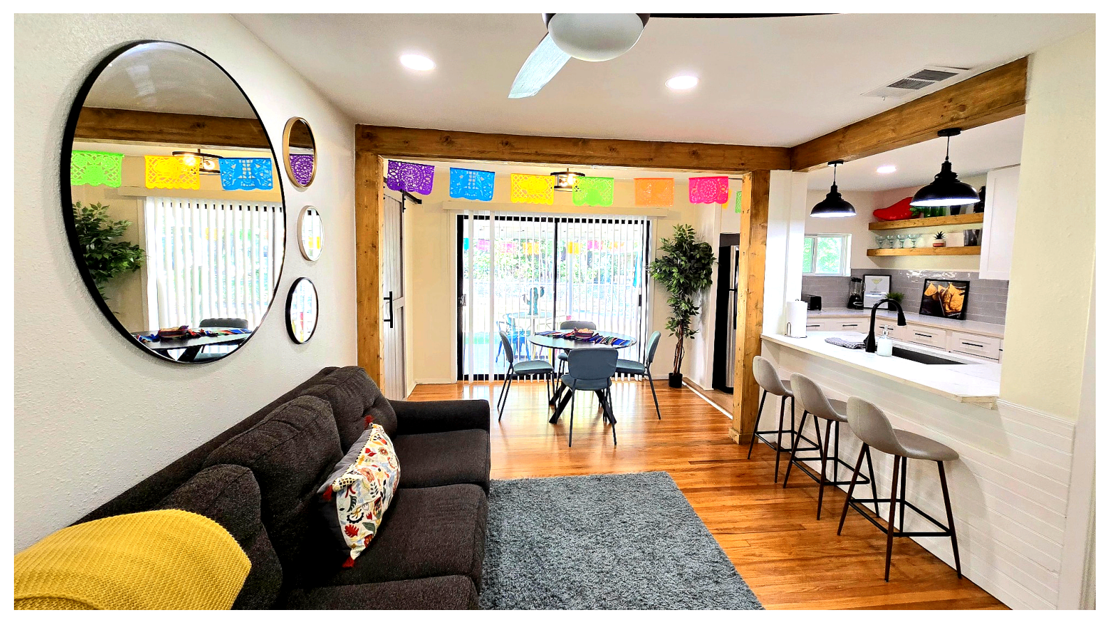 Join Us For A Fiesta! - Central San Antonio - Photo 4