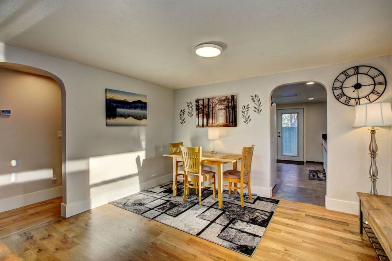 little-blue-bungalow-pet-friendly-fenced-yard!/