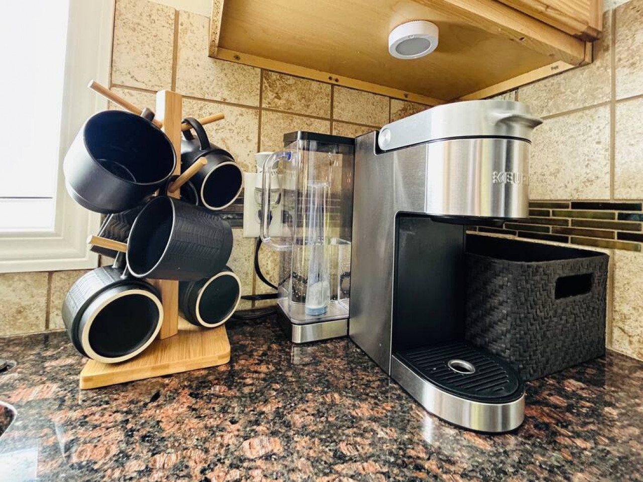 home-sweet-idahome-2-miles-from-bsu!-pet-friendly!/