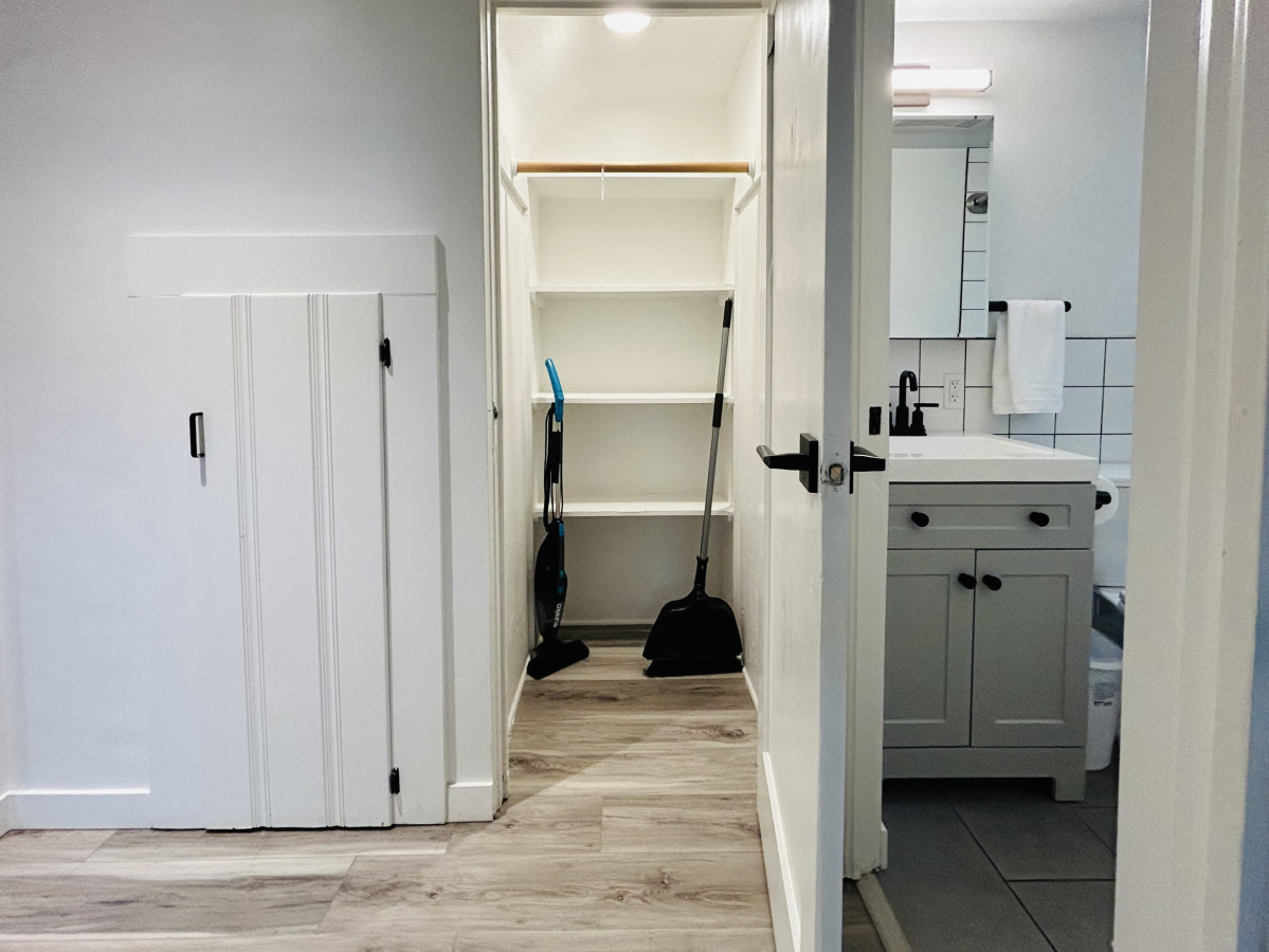 modern-north-end-bungalow-downstairs-wparking!/