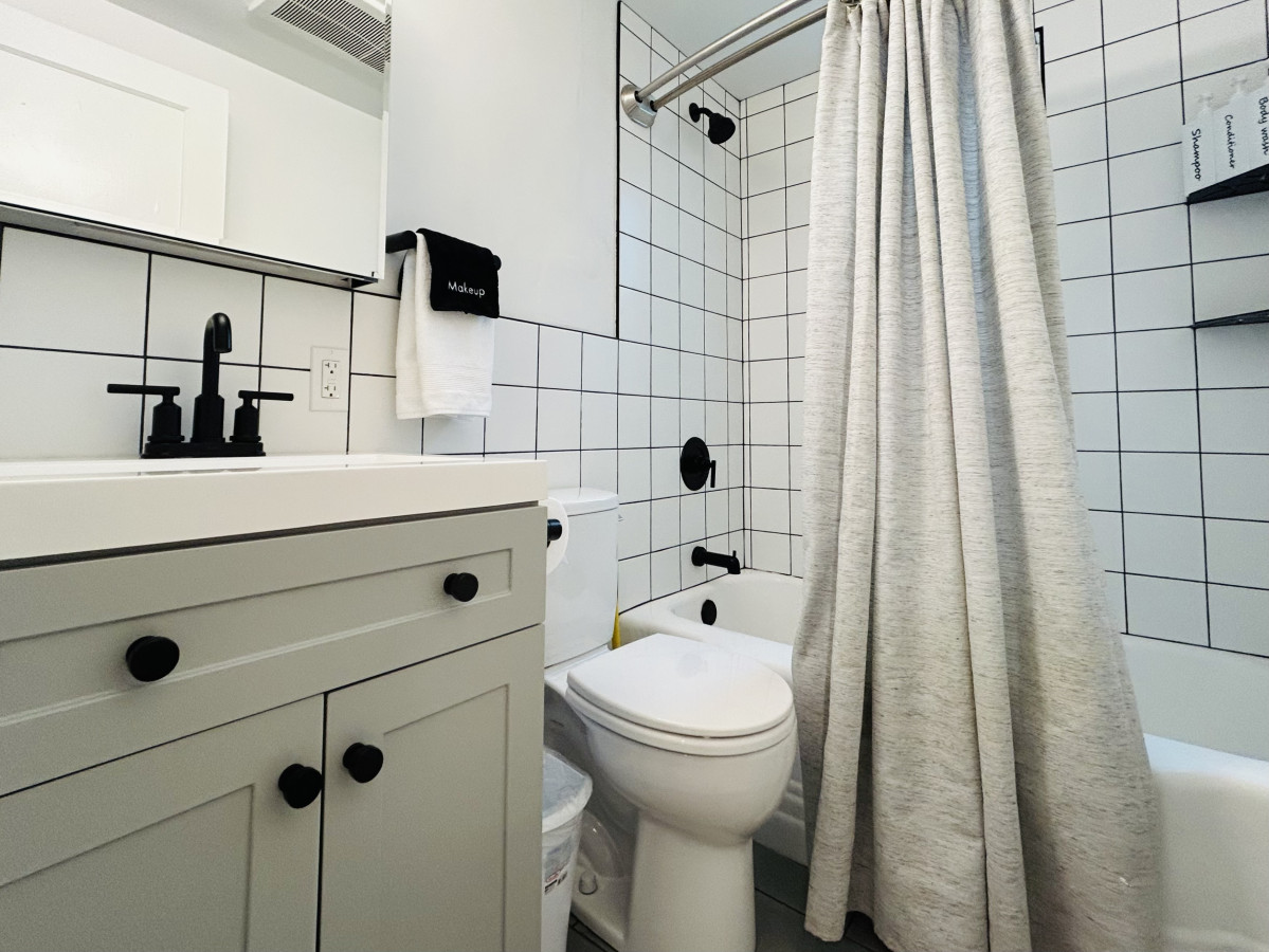 modern-north-end-bungalow-downstairs-wparking!/