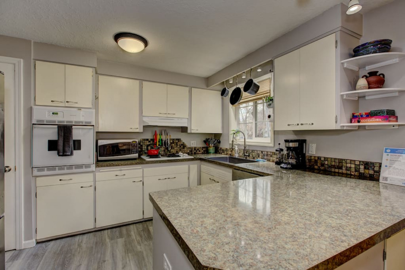 sunset-home-pet-friendly-fenced-yardfoothills/