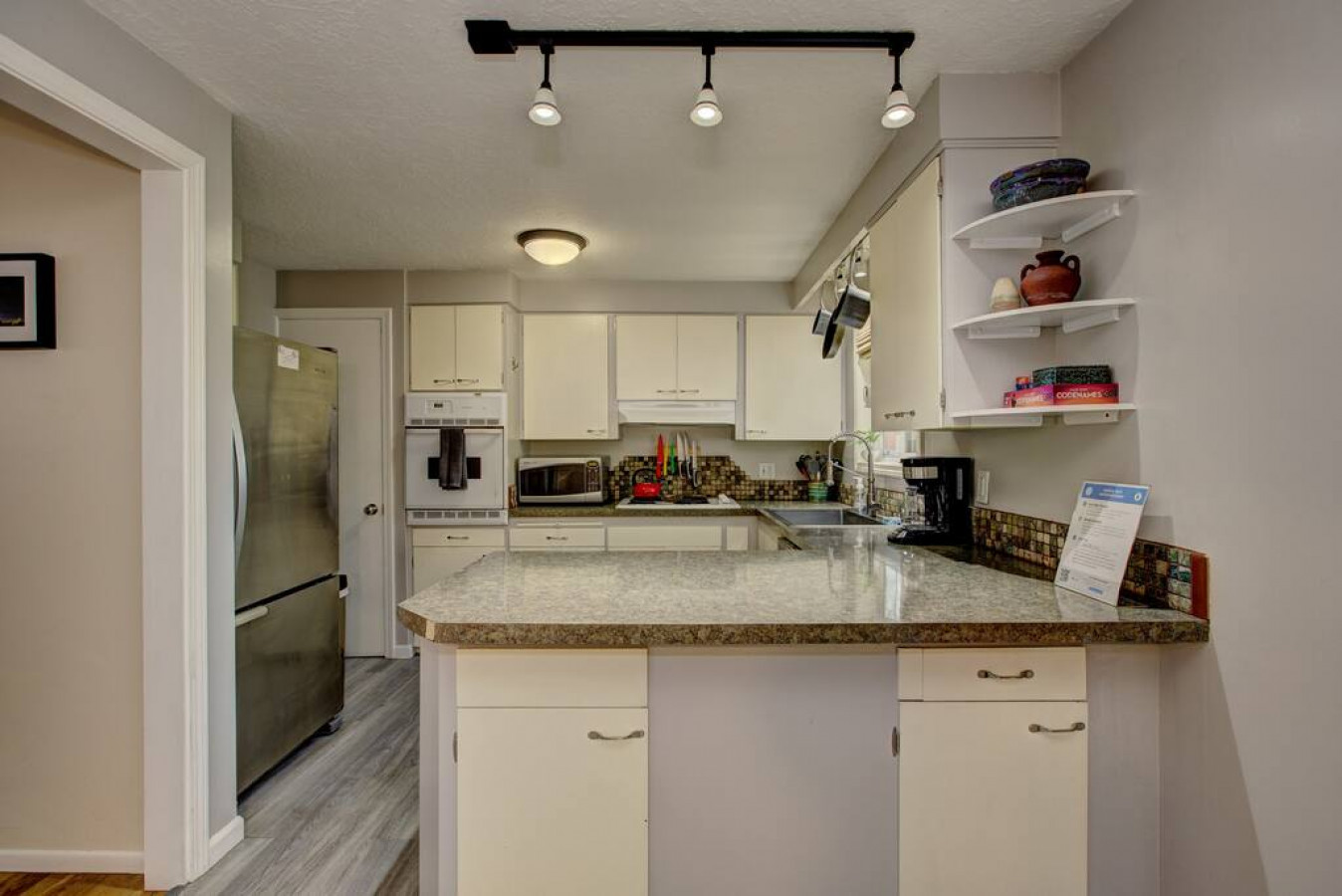 sunset-home-pet-friendly-fenced-yardfoothills/