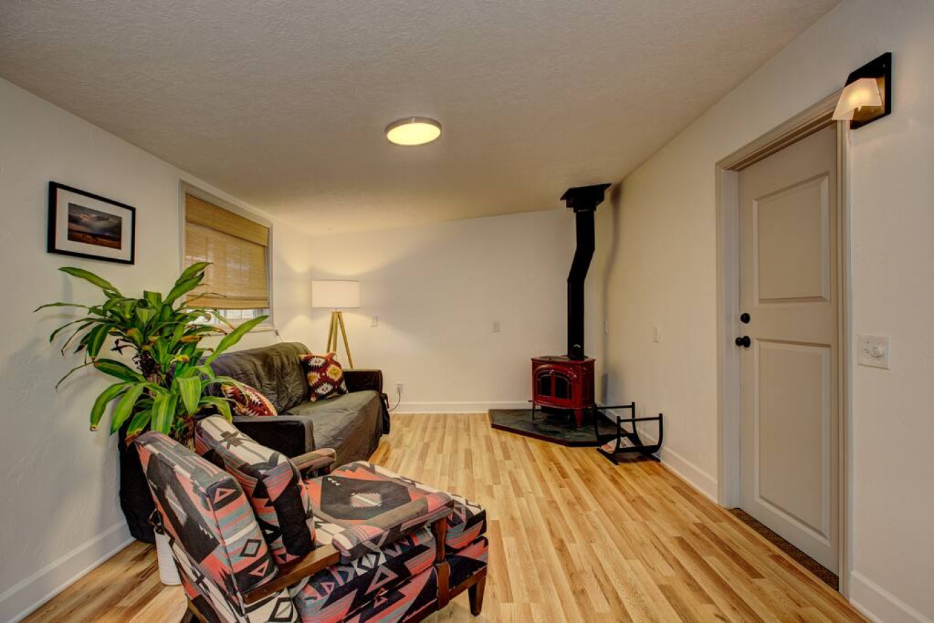 sunset-home-pet-friendly-fenced-yardfoothills/