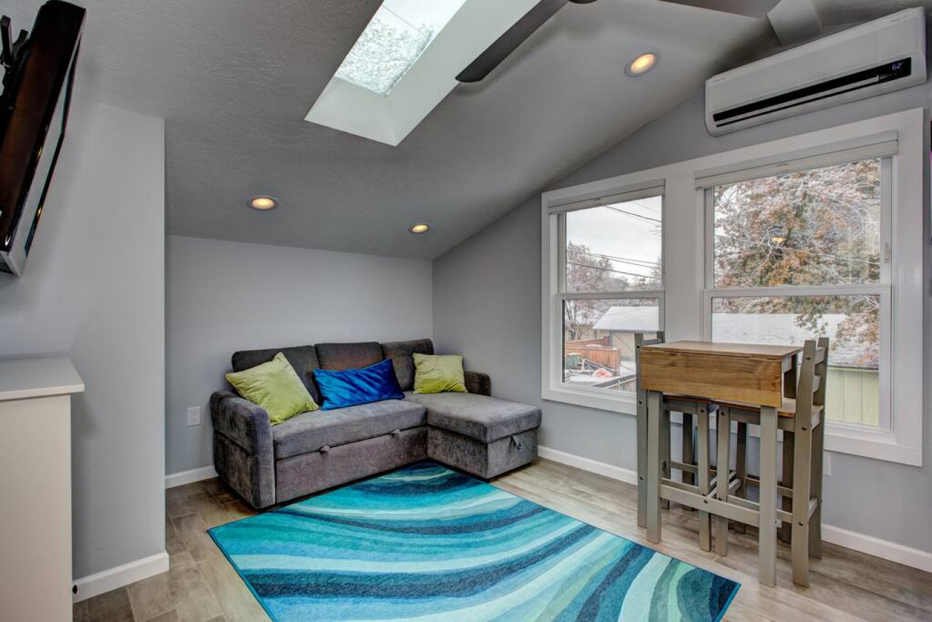 the-lilly-pad-+-pet-friendly-fenced-yard!/