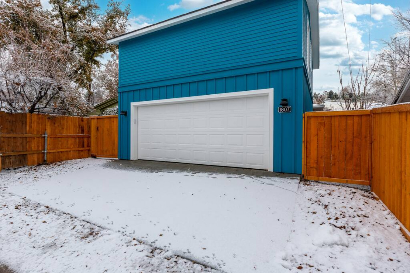 the-lilly-pad-+-pet-friendly-fenced-yard!/