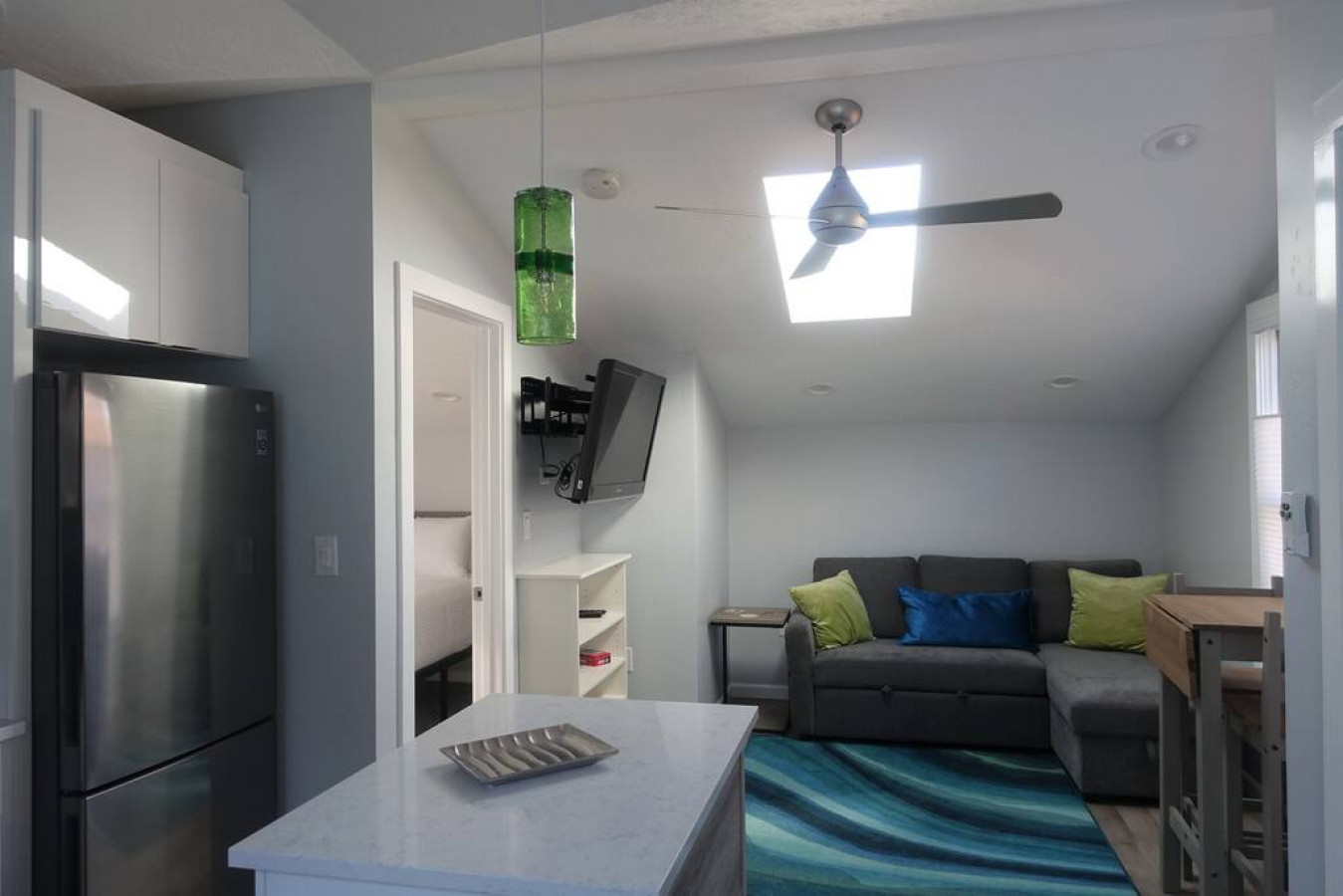 the-lilly-pad-+-pet-friendly-fenced-yard!/