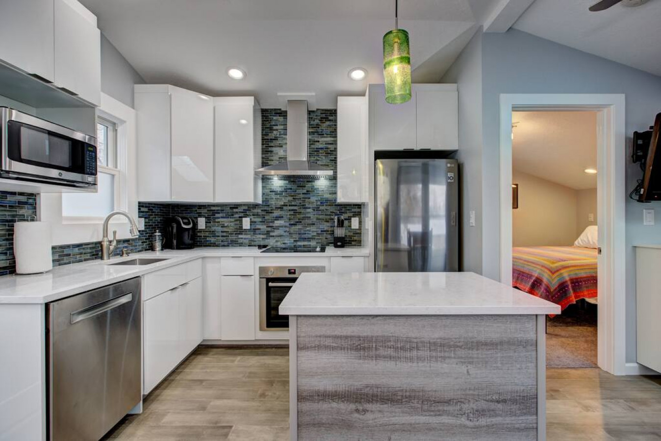 the-lilly-pad-+-pet-friendly-fenced-yard!/