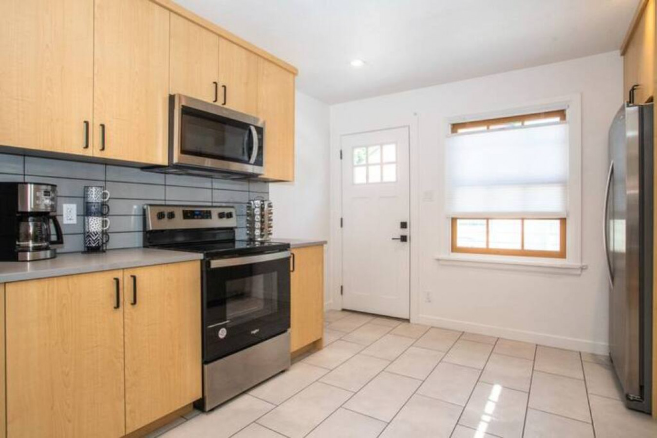 1917-north-end-bungalow-parking-in-hyde-park/