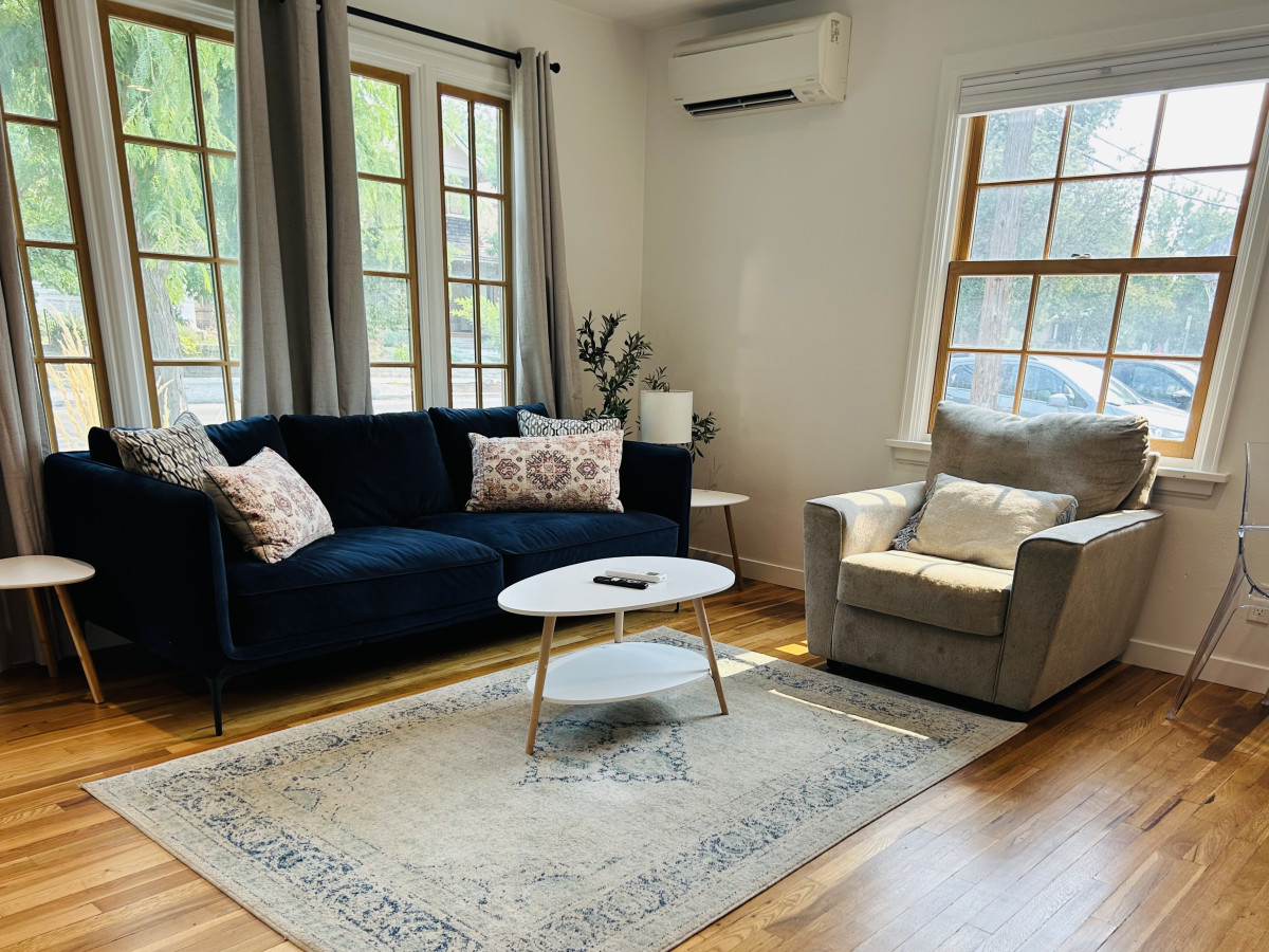 1917-north-end-bungalow-parking-in-hyde-park/