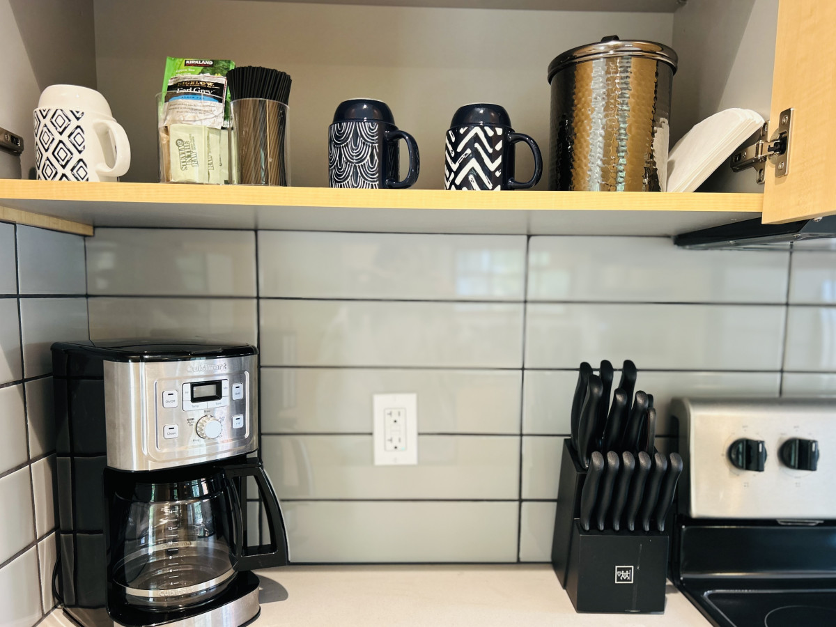 1917-north-end-bungalow-parking-in-hyde-park/