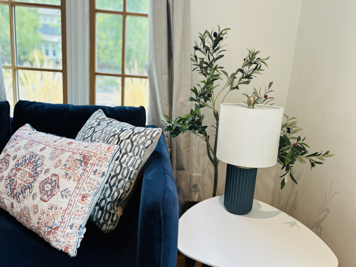 1917-north-end-bungalow-parking-in-hyde-park/