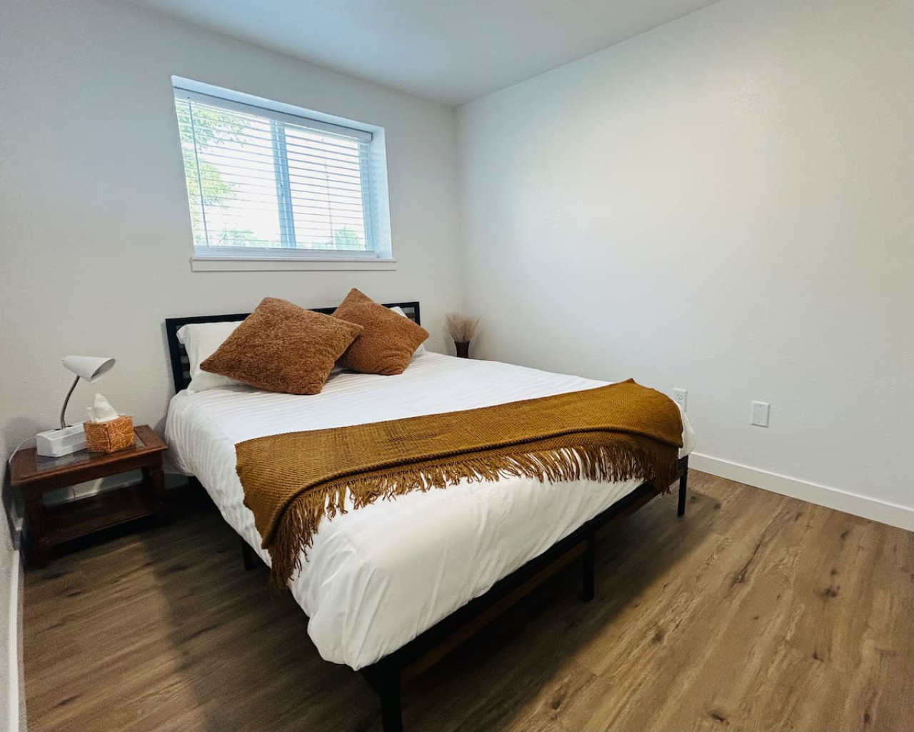 westerhaven-2-bd-garden-level/