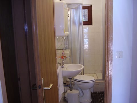 Apartments Dane - Unit 373284-13