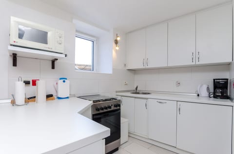 House Ana - Unit 374912-13