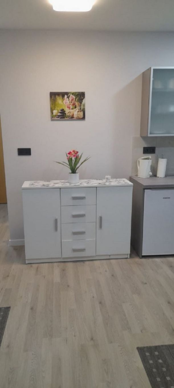 Apartment T & P - Unit 375539-13