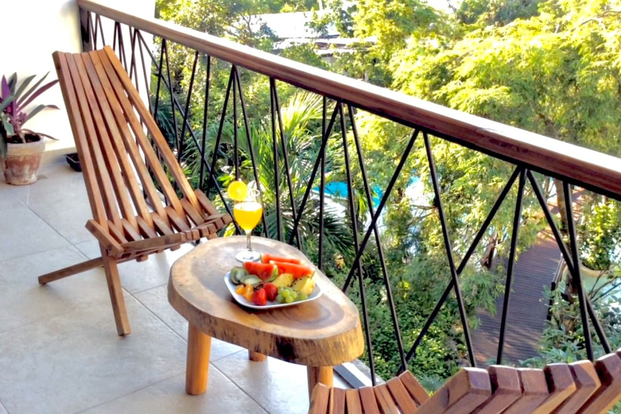 dk31-wifi-800-mbs-home-office-by-moikkarentals/