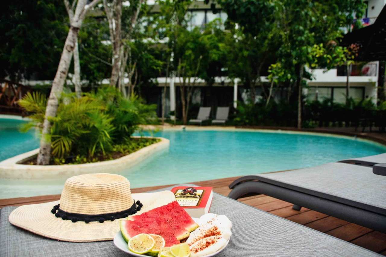 dk31-wifi-800-mbs-home-office-by-moikkarentals/