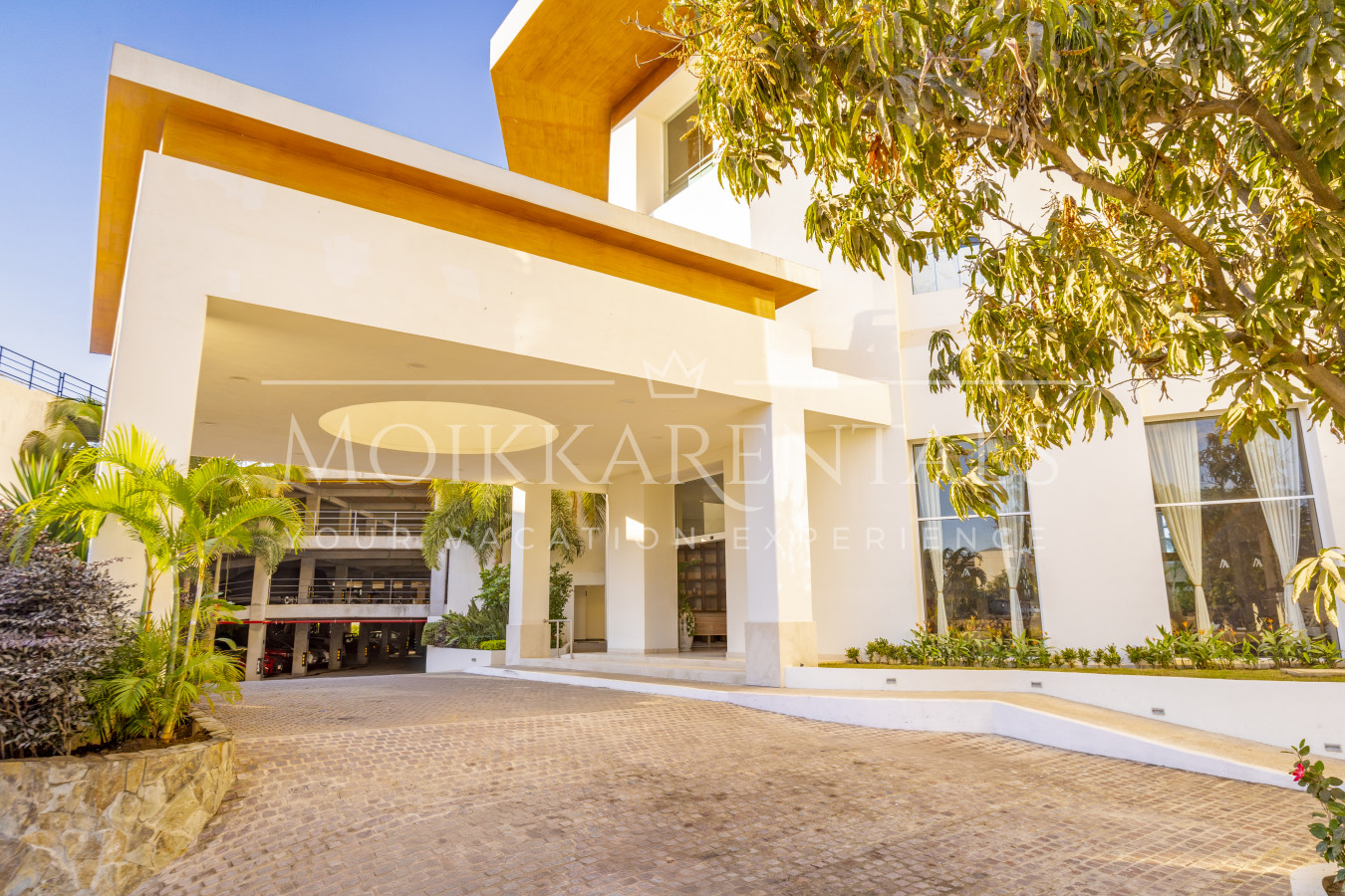 Luxury 2-Bedroom Beachfront Oasis – Two Balconies - Puerto Vallarta