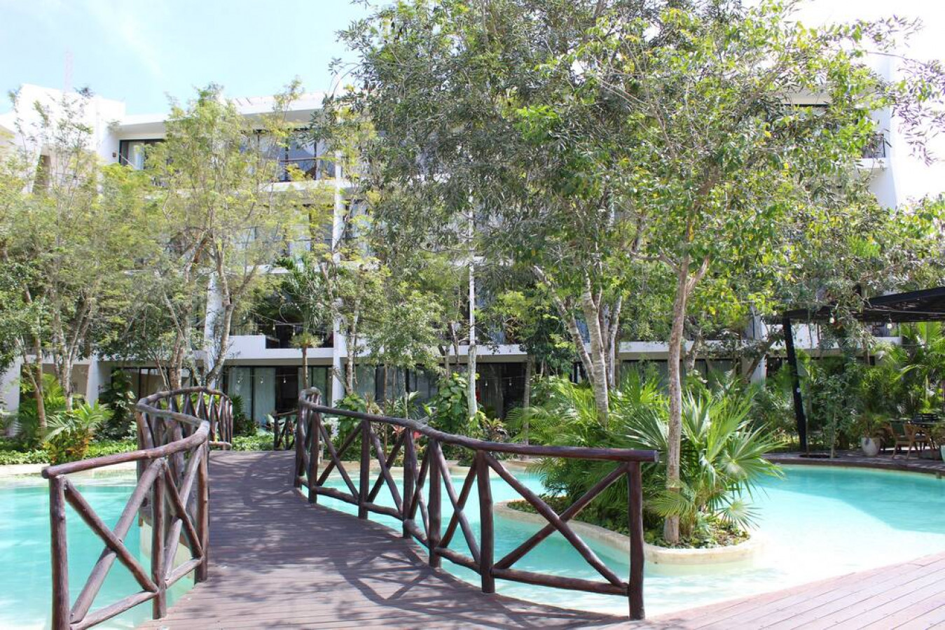 new-weekend-getaway-*enjoy-*discover-*swim-*be-fit/