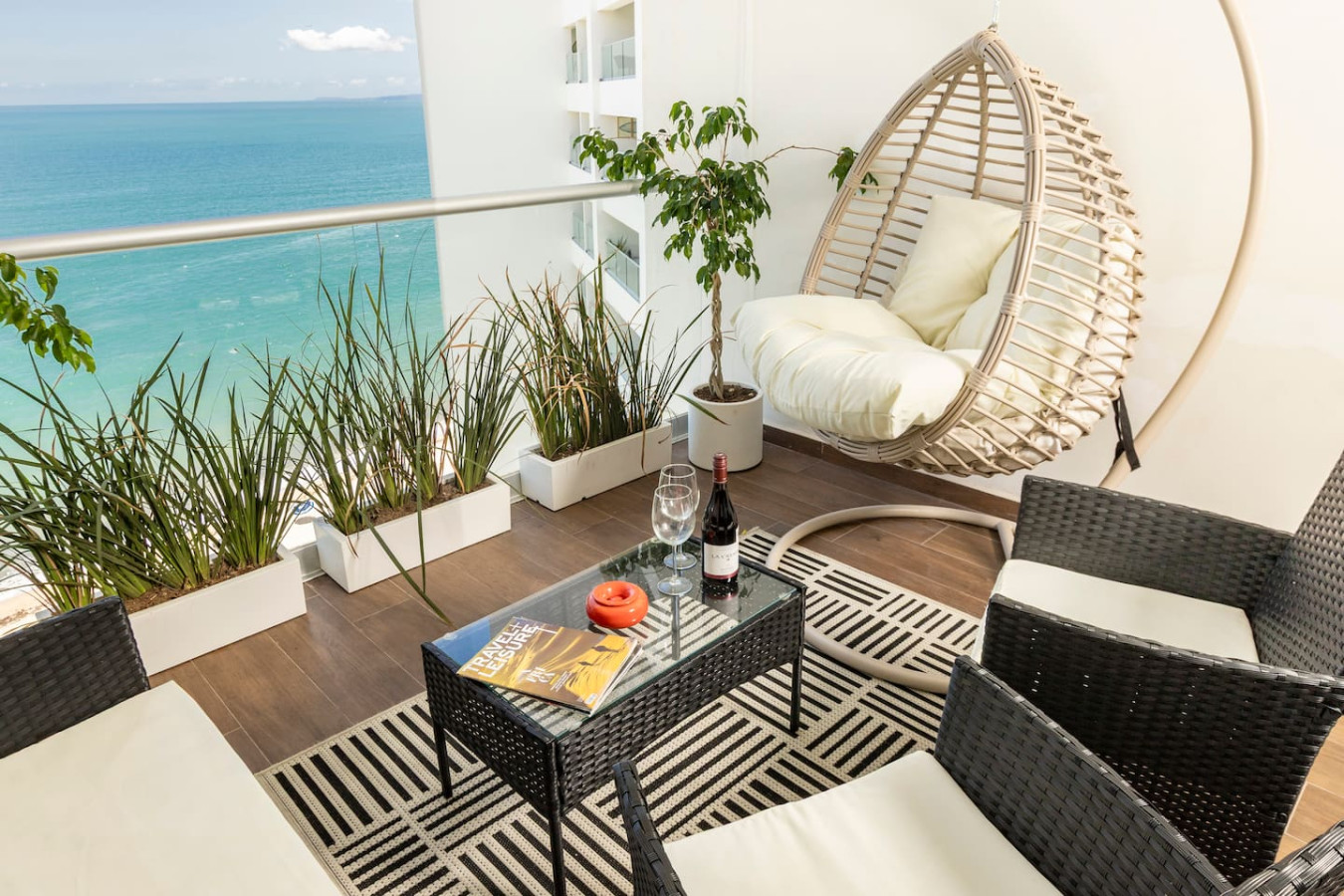 ocean-view-beach-front-condo-in-the-center-of-town/