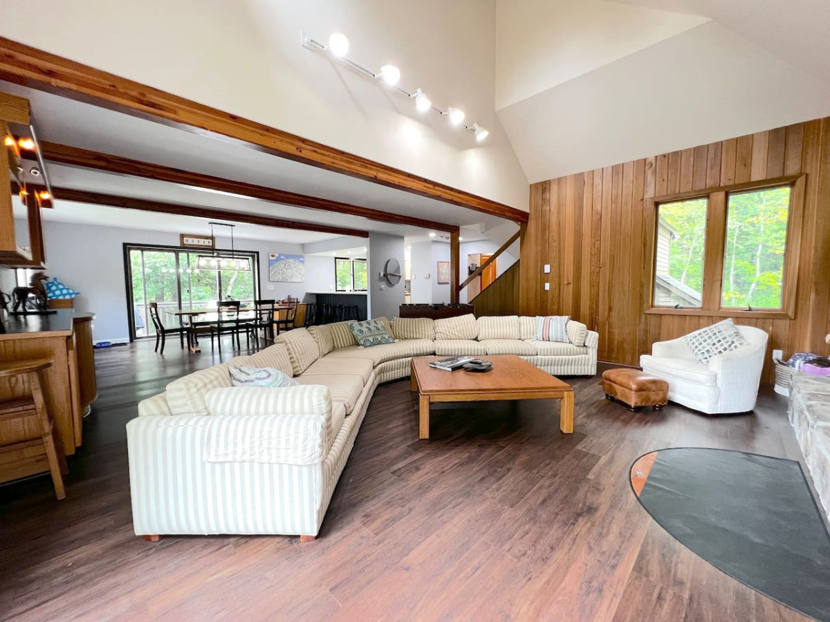 mountain-oasis-hot-tub-sauna-fire-pit-and-more!/