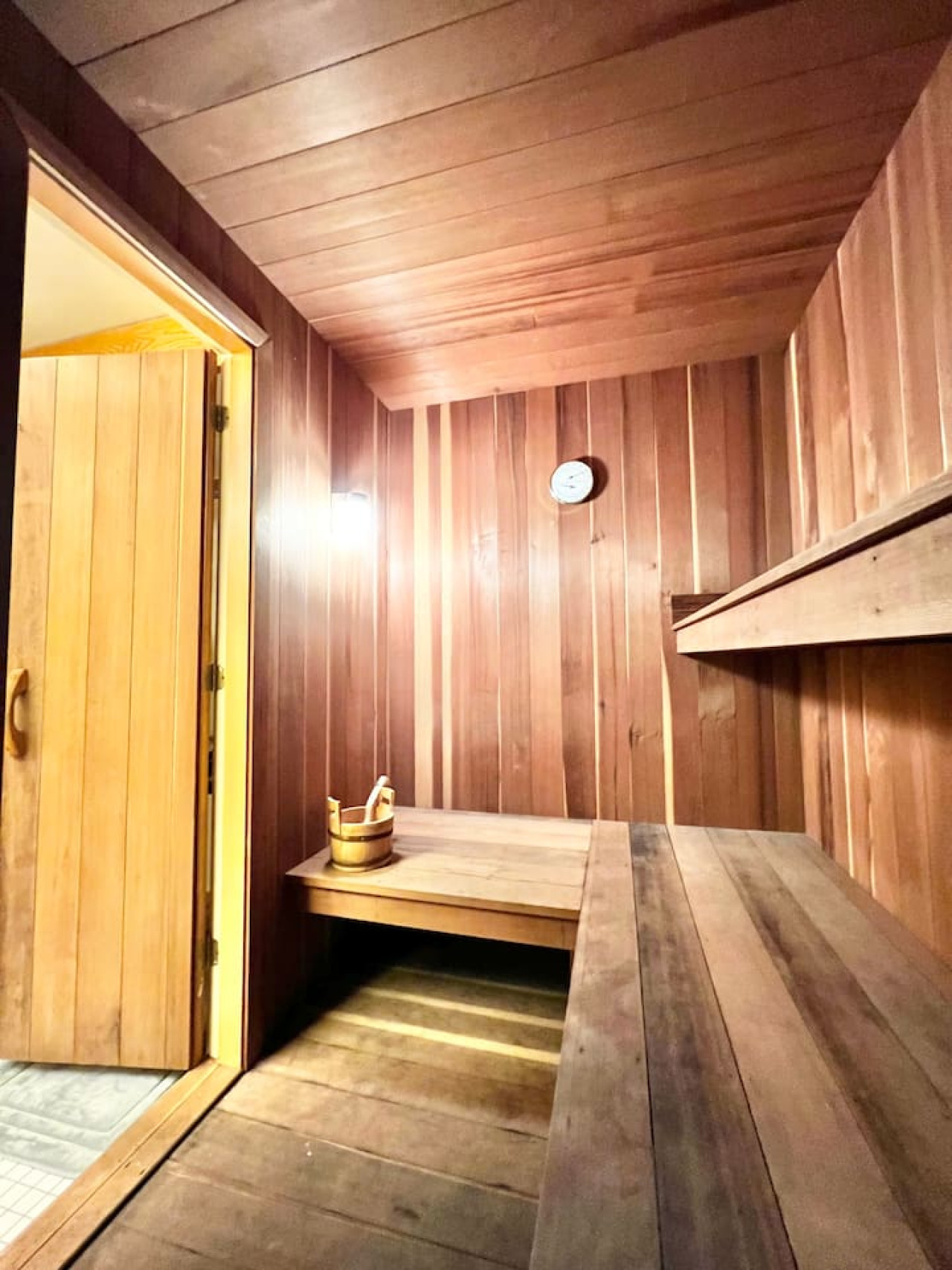 mountain-oasis-hot-tub-sauna-fire-pit-and-more!/