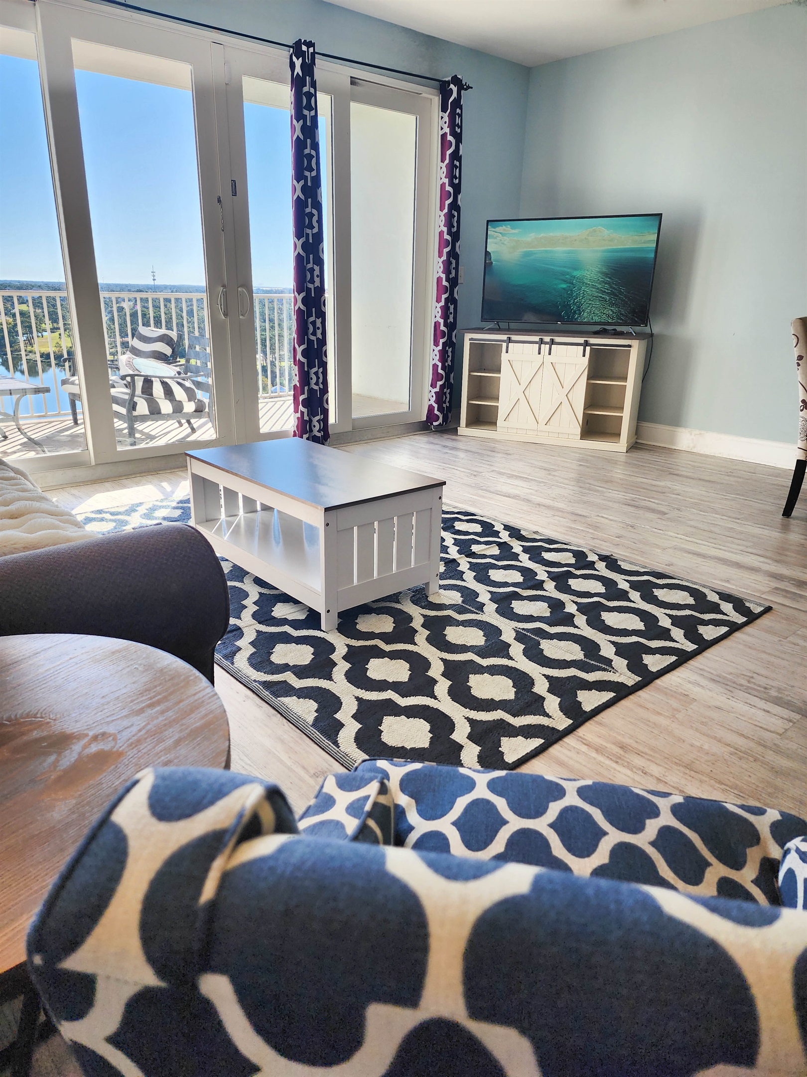 Laketown Wharf 1135
