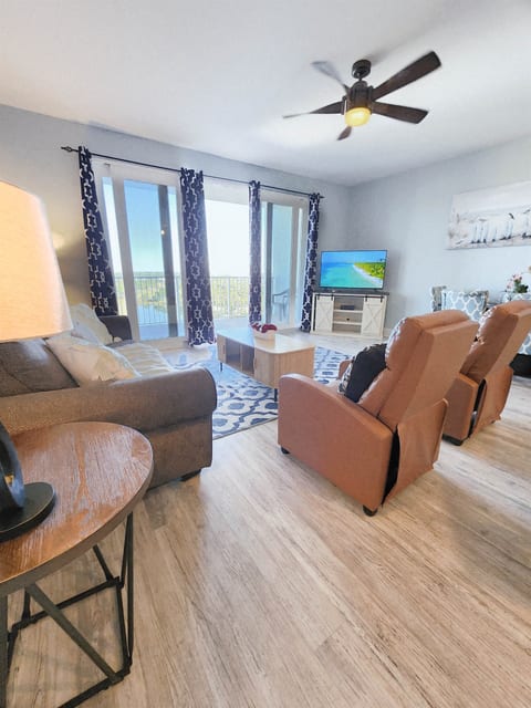 Laketown Wharf 1435
