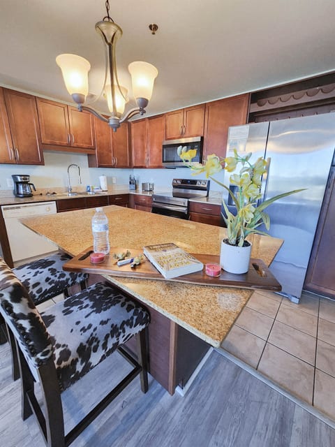 Laketown Wharf 1436