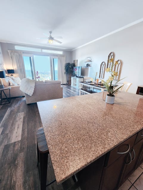 Laketown Wharf 2034