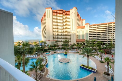 Laketown Wharf 630