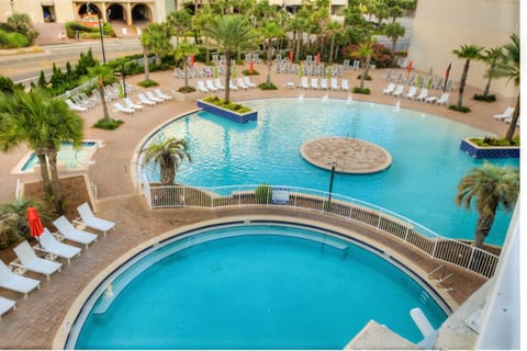 Laketown Wharf 929