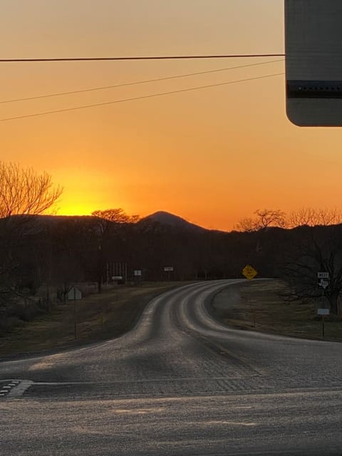 Three Sister Scenic Trail awaits your adventure / stay