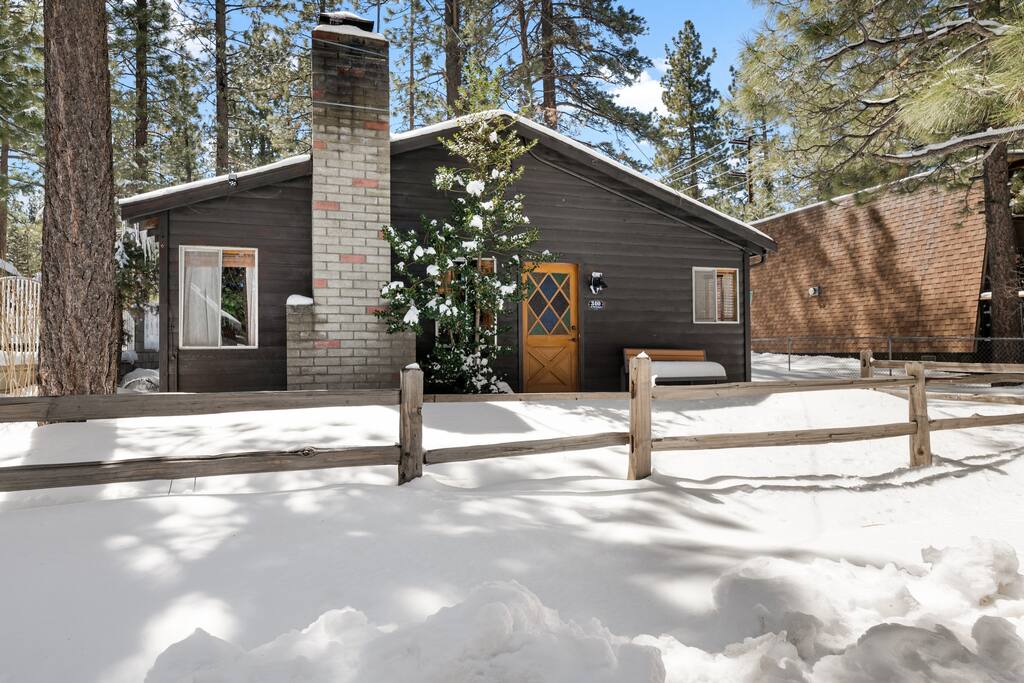 fenced-lrg-yard-*-peaceful-cabin-*-mountainretreat/