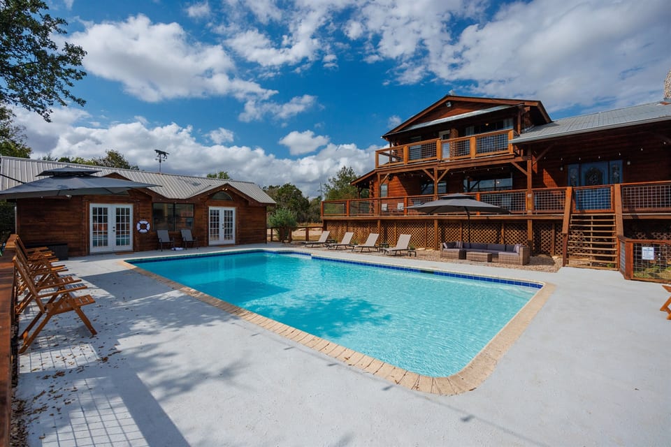 Main and casita/pool house offer plenty of rooms and space for everyone to enjoy