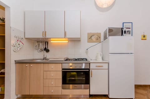 Apartments Josip - Unit 371531-13