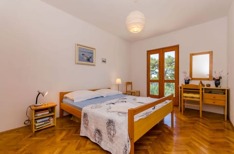 Apartments Josip - Unit 371533-13