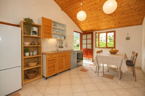 Apartments Josip - Unit 371536-13