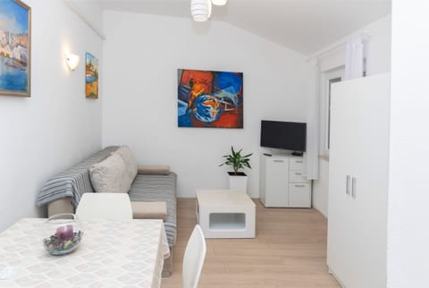 Apartments Pero - Unit 372513-13