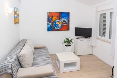 Apartments Pero - Unit 372513-13