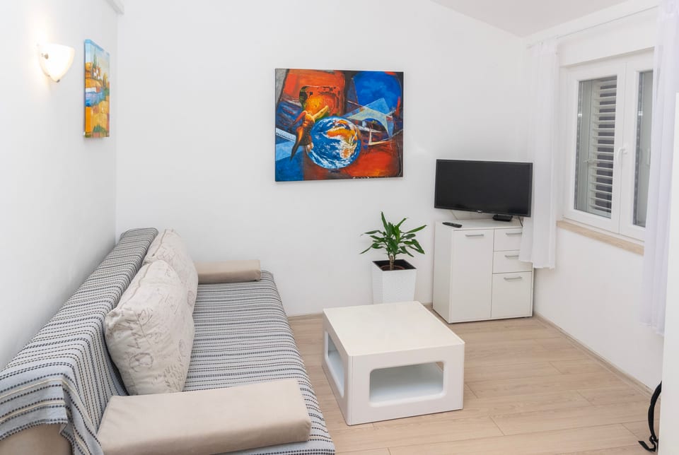 Apartments Pero - Unit 372513-13 - Croatia