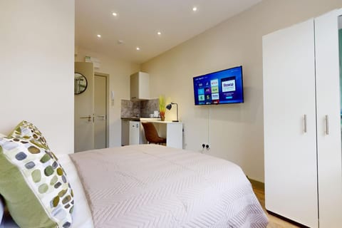 *Netflix*Heart of Battersea*W/D*Self Check-In*Desk