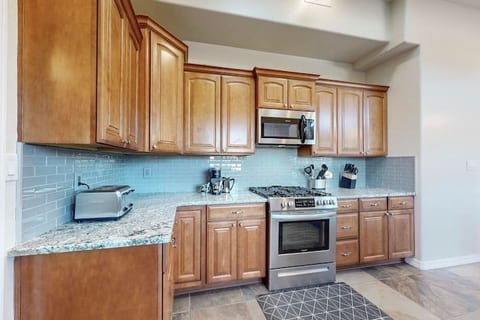 Luxury Home with Casita, Near Balloon Fiesta Park