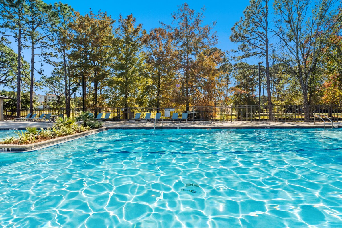 Ravens Hollow - Miramar Beach