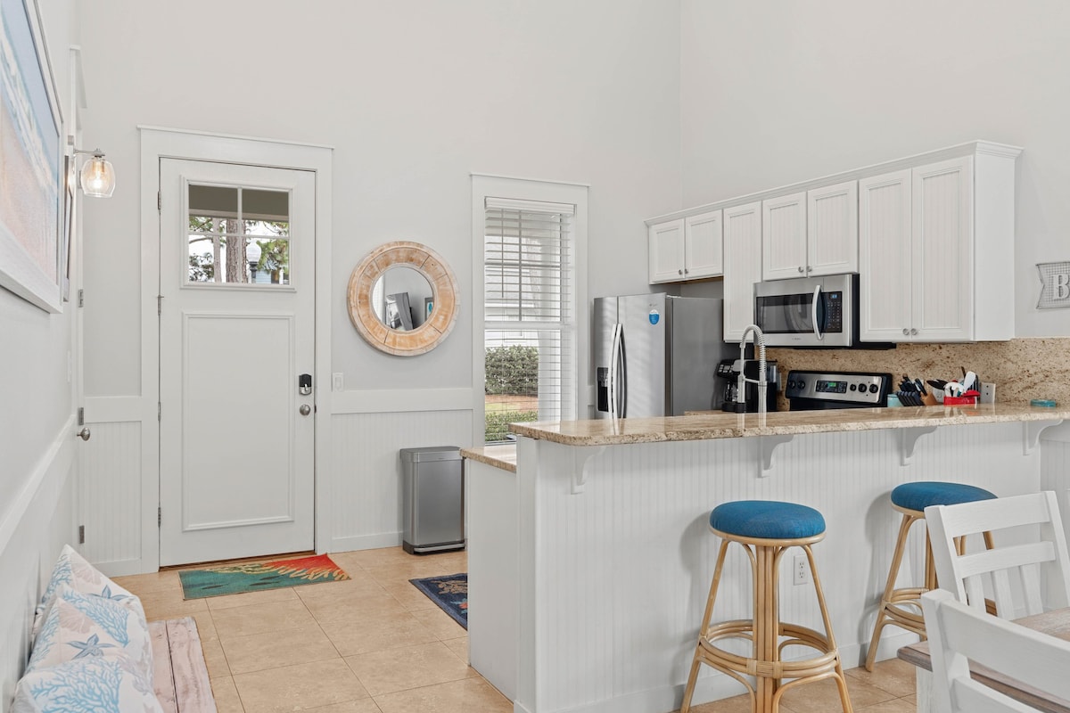 Ravens Hollow - Miramar Beach