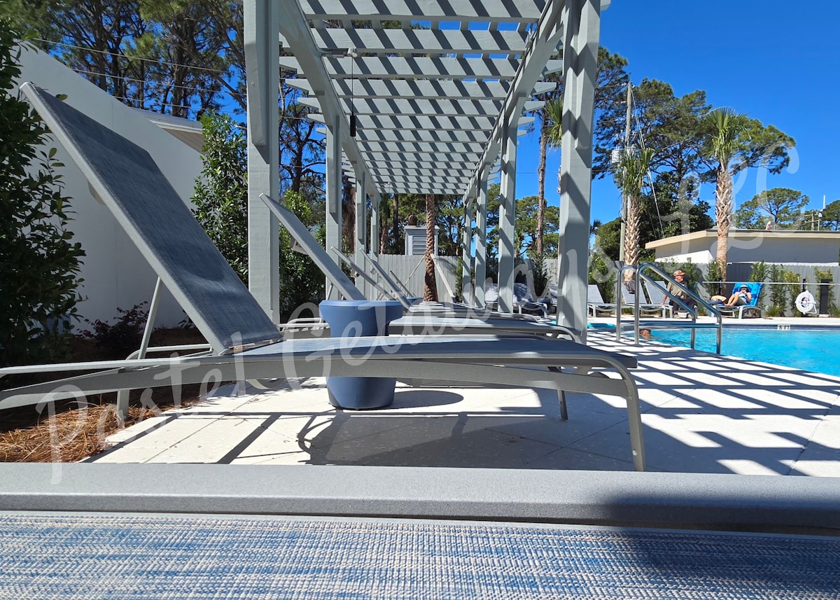 Ravens Hollow - Miramar Beach