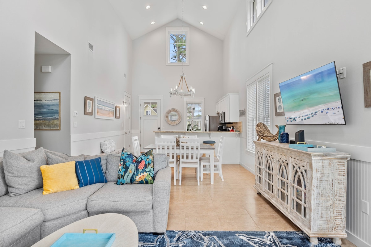 Ravens Hollow - Miramar Beach